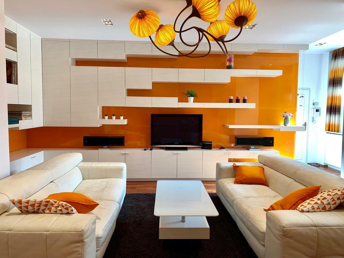 Luxury Apartment In The Center Of Πράγα Εξωτερικό φωτογραφία