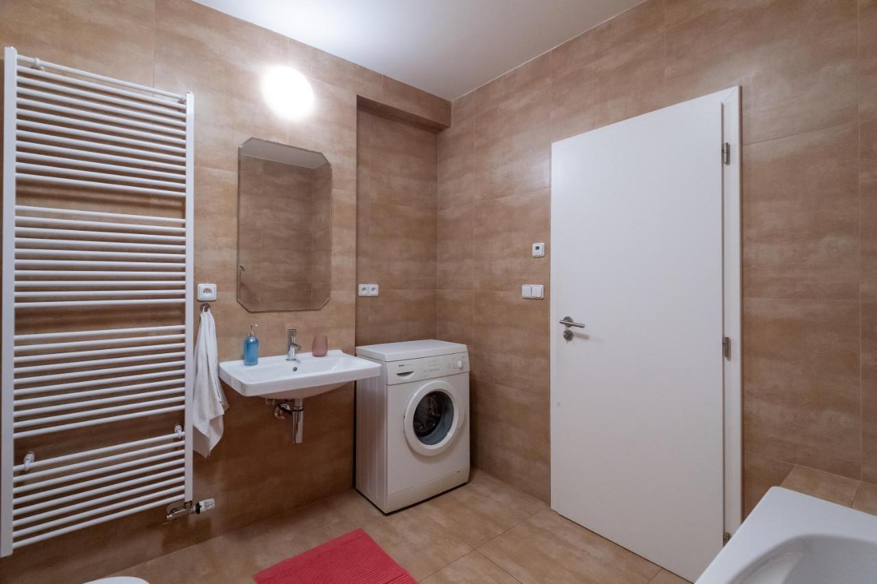 Luxury Apartment In The Center Of Πράγα Εξωτερικό φωτογραφία
